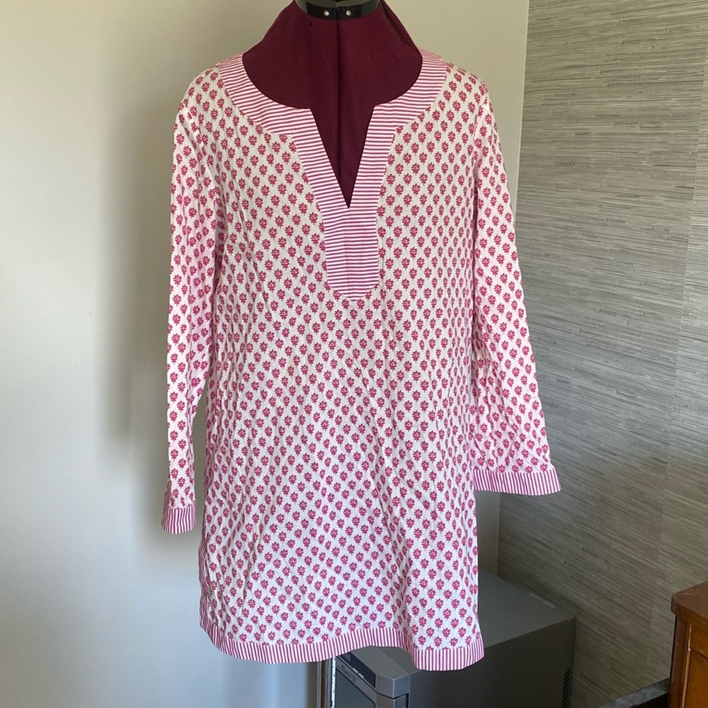Vineyard Vines Pink and White Long Sleeve Tunic (Size S)